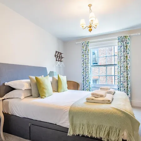 Number One High Petergate - With Free Parking Apartament York